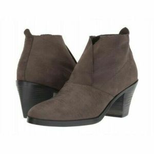 Eileen Fisher $275 Murphy Storm Intaglio Nubuck